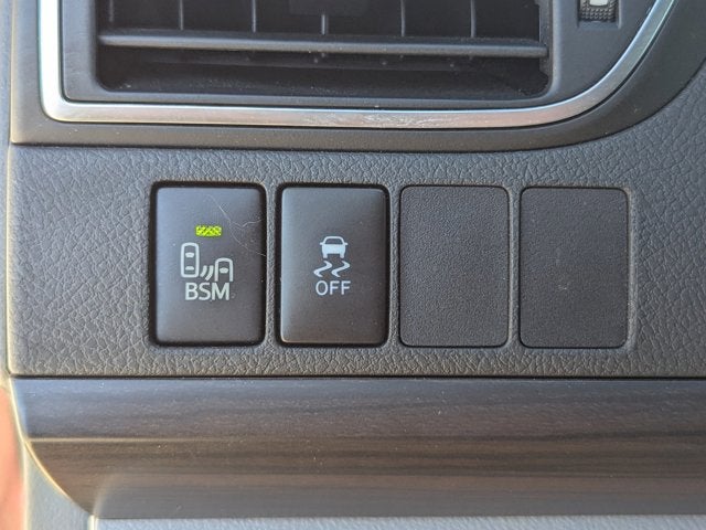 2016 Toyota Camry XLE