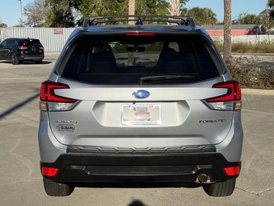 2024 Subaru Forester Premium
