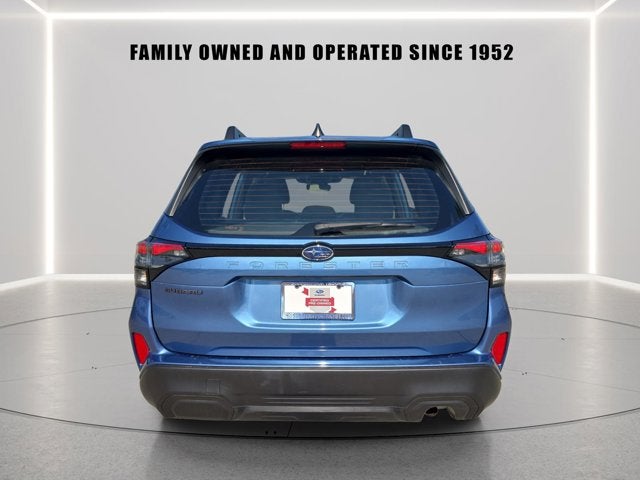 2025 Subaru Forester Base