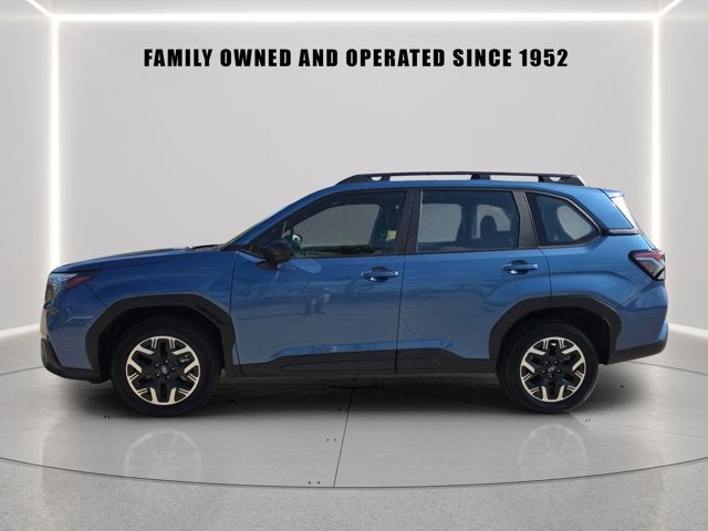 2025 Subaru Forester Base