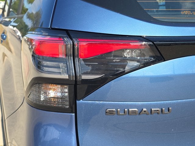 2025 Subaru Forester Base