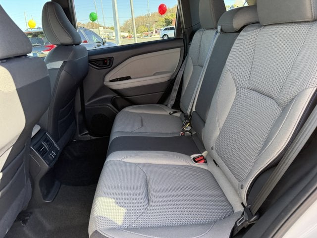 2025 Subaru Forester Premium