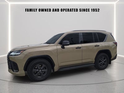 2025 Lexus LX LX 700h Overtrail