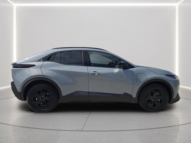 2026 Subaru Uncharted Sport