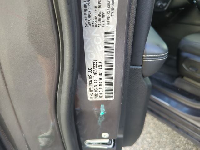 2022 Jeep Grand Cherokee L Laredo