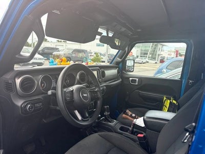 2020 Jeep Gladiator Sport