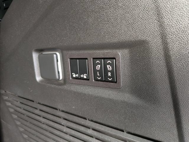 2023 GMC Yukon Denali Denali