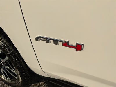 2024 GMC Yukon XL AT4