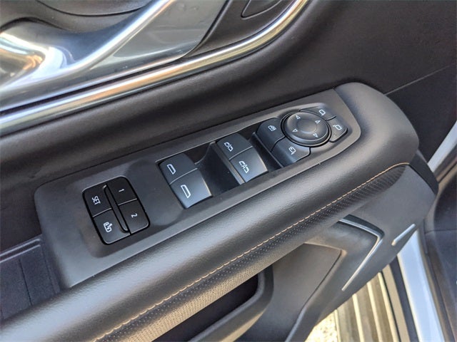 2024 GMC Yukon XL AT4