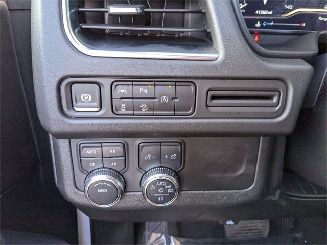 2024 GMC Yukon XL AT4