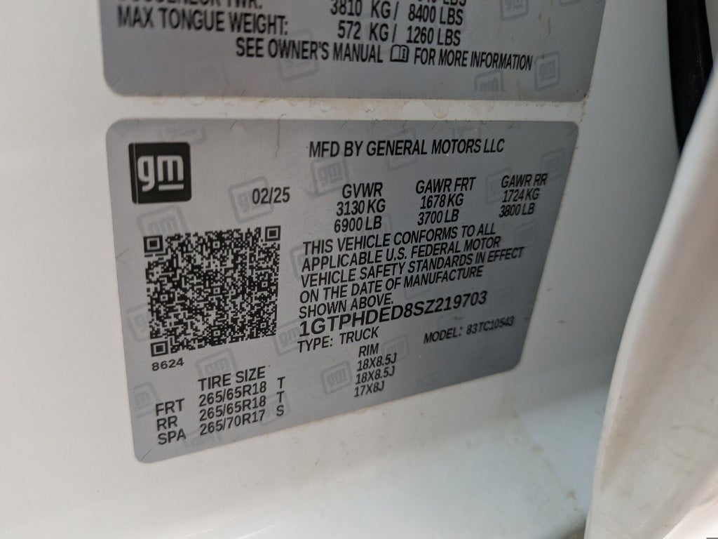 2025 GMC Sierra 1500 SLT