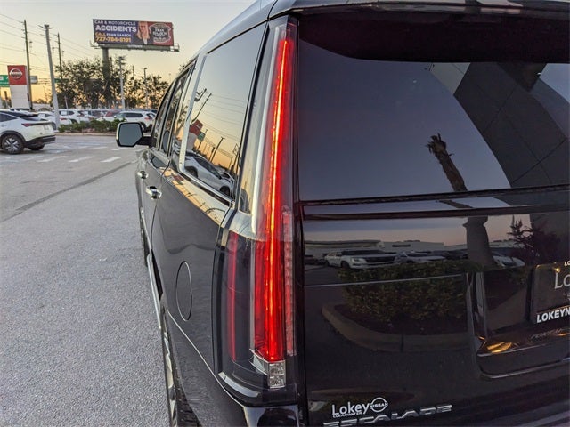 2020 Cadillac Escalade Luxury