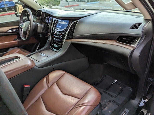 2020 Cadillac Escalade Luxury