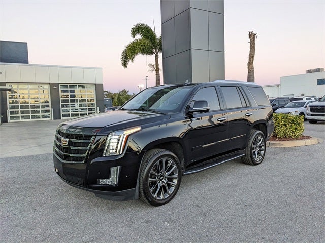 2020 Cadillac Escalade Luxury