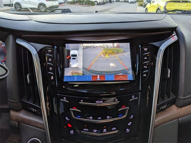 2020 Cadillac Escalade Luxury