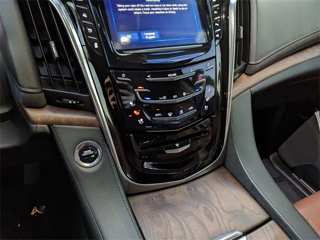 2020 Cadillac Escalade Luxury