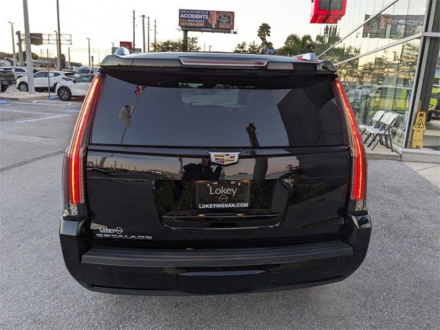 2020 Cadillac Escalade Luxury