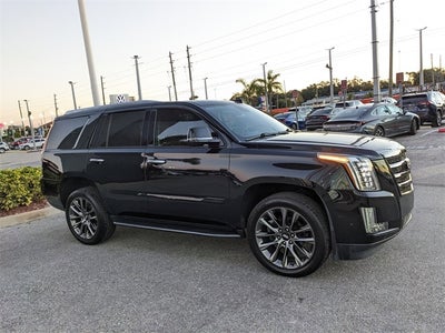 2020 Cadillac Escalade Luxury