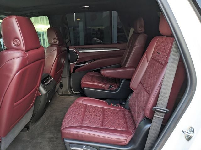 2025 Cadillac Escalade Sport