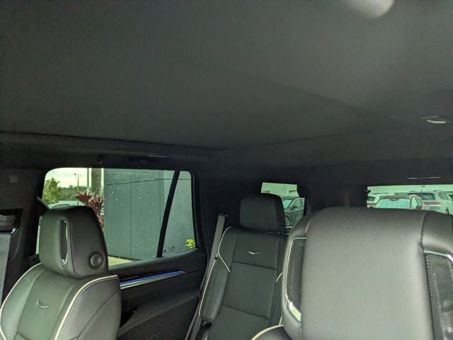 2025 Cadillac Escalade Sport