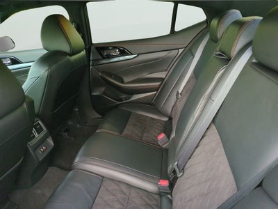 2023 Nissan Maxima SR