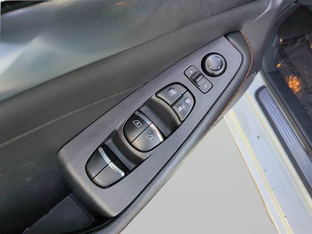 2023 Nissan Maxima SR