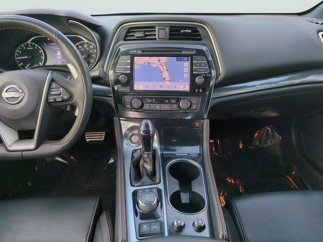 2023 Nissan Maxima SR