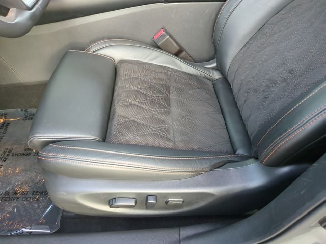 2023 Nissan Maxima SR