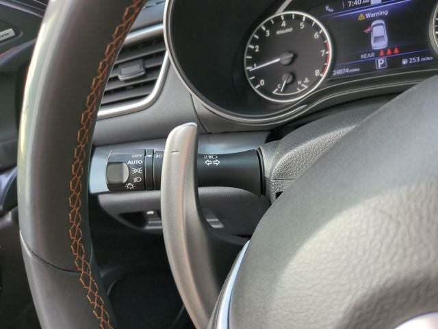 2023 Nissan Maxima SR
