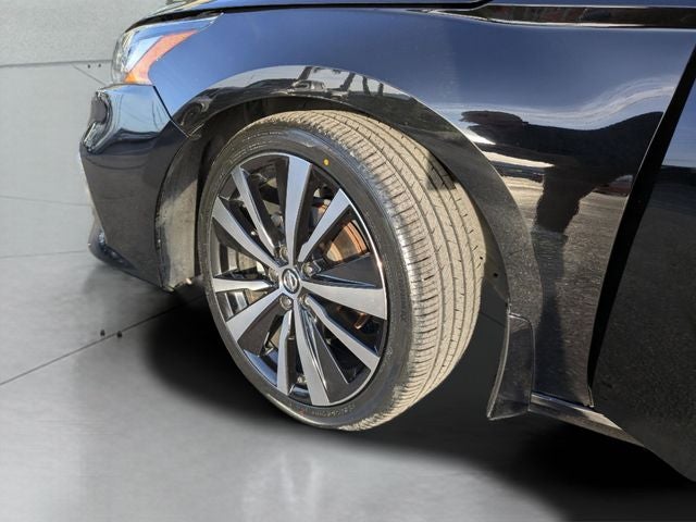 2021 Nissan Altima 2.0 SR