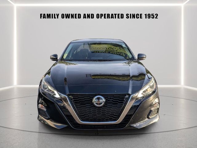 2021 Nissan Altima 2.0 SR