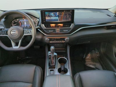 2023 Nissan Altima 2.0 SR