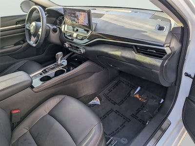 2024 Nissan Altima 2.0 SR