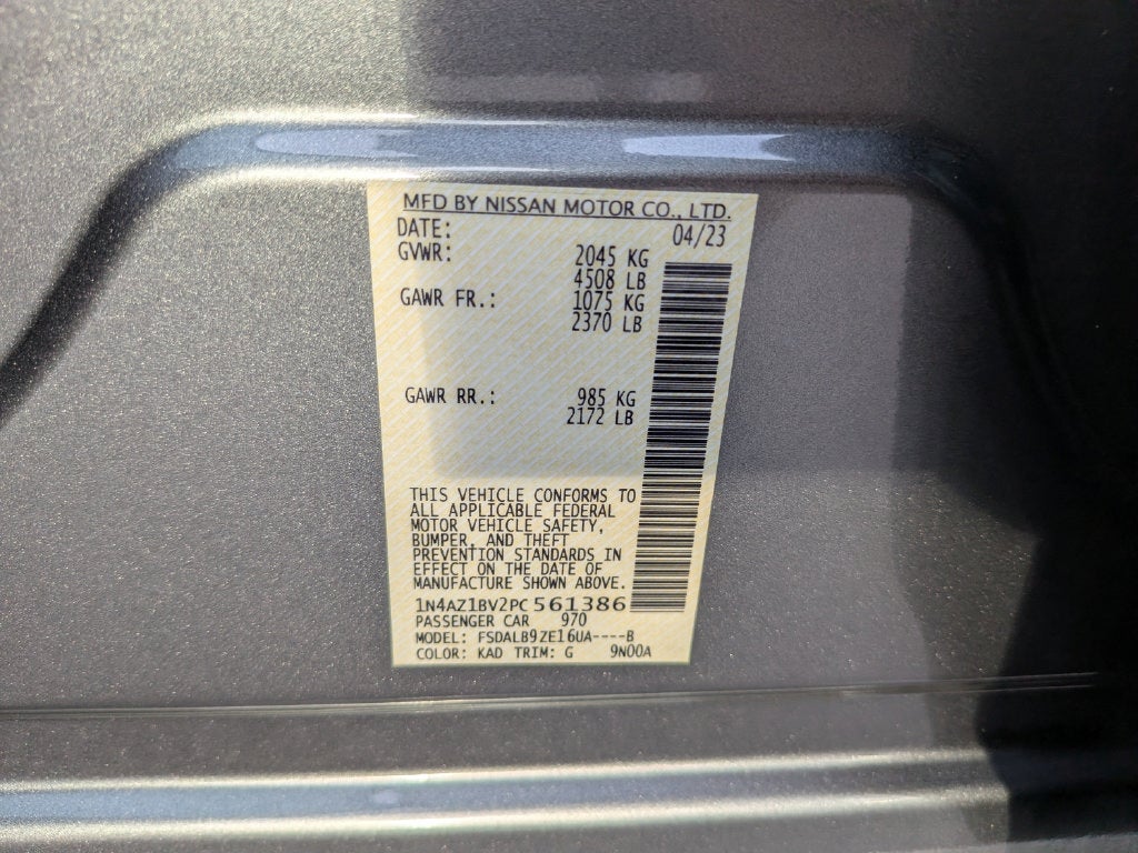 2023 Nissan LEAF S