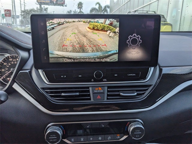 2025 Nissan Altima 2.5 SR