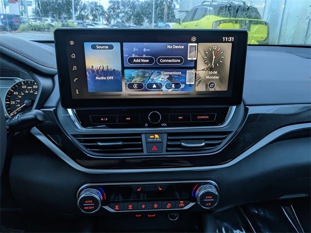 2025 Nissan Altima 2.5 SR