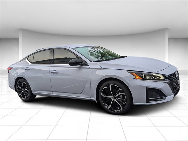 2025 Nissan Altima 2.5 SR