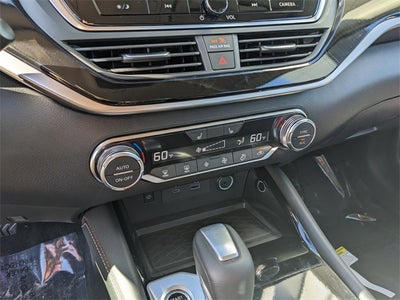 2025 Nissan Altima 2.5 SR