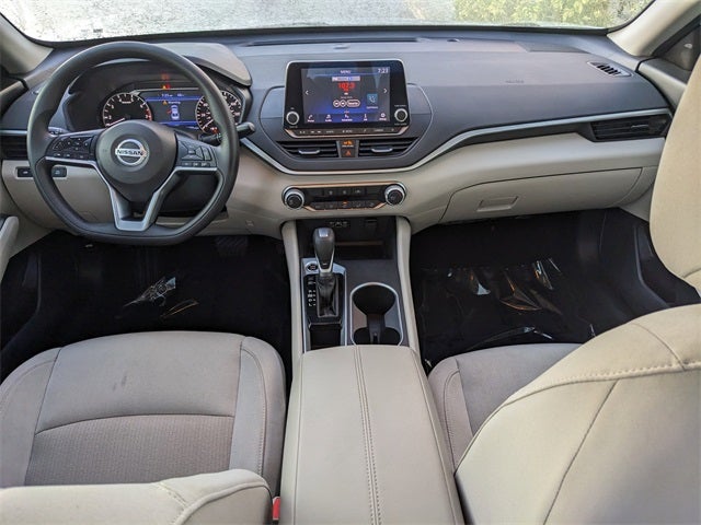 2022 Nissan Altima 2.5 SV