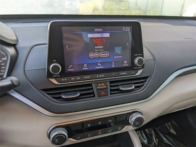 2022 Nissan Altima 2.5 SV