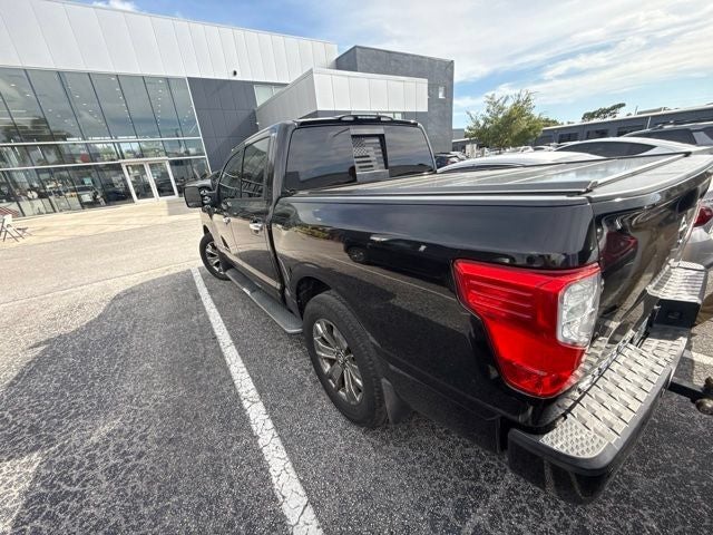 2018 Nissan Titan SL