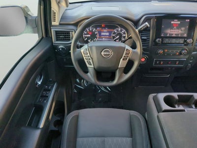 2023 Nissan Titan SV