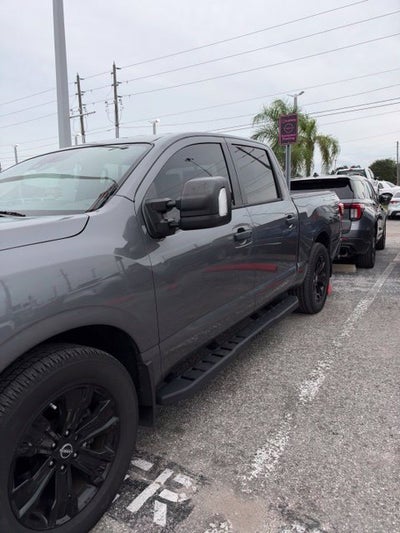 2024 Nissan Titan SV