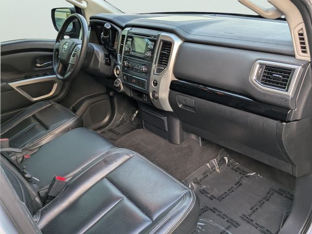 2018 Nissan Titan SV
