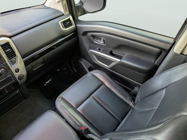2018 Nissan Titan SV