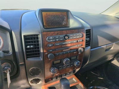 2010 Nissan Titan LE