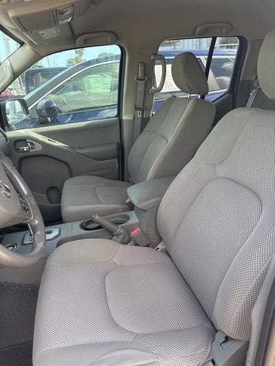 2020 Nissan Frontier SV