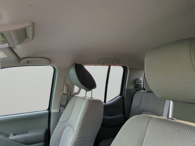 2021 Nissan Frontier SV