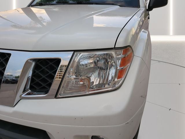 2021 Nissan Frontier SV