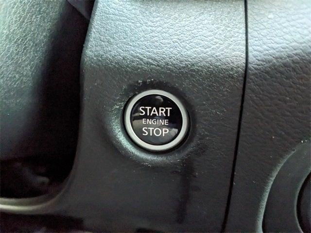 2024 Nissan Frontier PRO-X